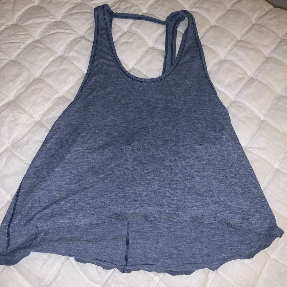 Lululemon flowy cropped tank sz 4